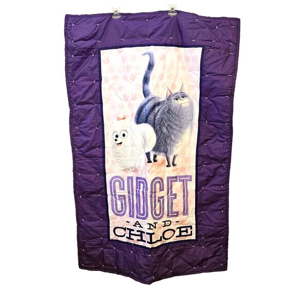 The Secret Life of Pets Handmade Blanket 50"x 31.5" Gidget & Chloe Purple White - Picture 1 of 4